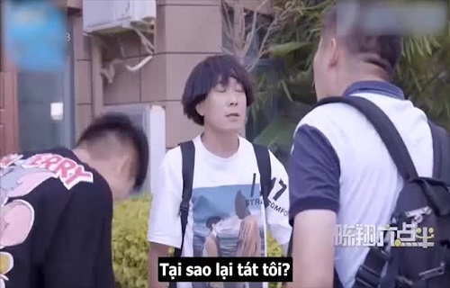 Chỉ vì thích hóng hớt chàng trai nhận phải cái kết nhớ đời