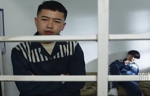 Chỉ vì mê game mà chàng trai làm hỏng cả việc lớn