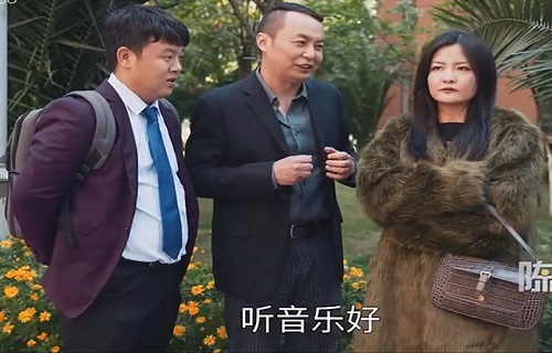 Khi các người đẹp thi nhau "tấu hài" không một ai có thể nhịn nổi cười