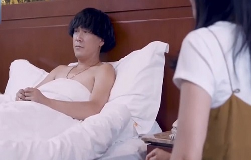 Thanh niên say xỉn đã không làm chủ được bản thân trong khách sạn