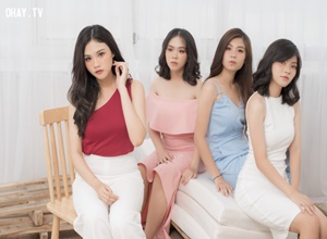 Những hành động con gái làm bình thường nhưng con trai lại là "biến thái"