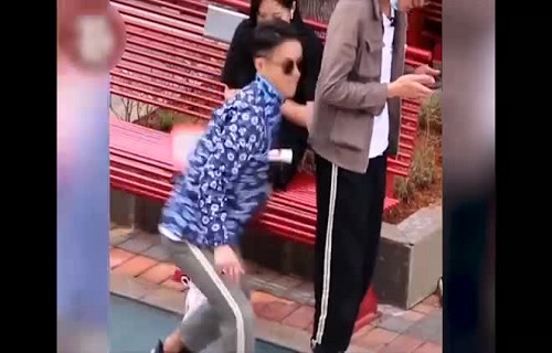 Đỡ không nổi với những con người lầy lội nhất thế giới