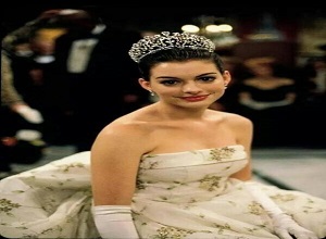 Mỹ nhân Hollywood được mệnh danh "nữ thần đẹp không góc chết" là ai?