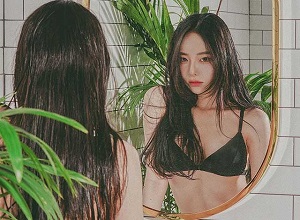 Nữ huấn luyện viên thể hình không ăn kiêng vẫn có thân hình quyến rũ