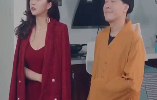 Anh chàng sửa bóng đèn cho hàng xóm bị "hồn" chồng người ta nhập