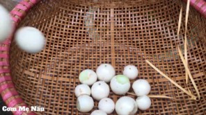 Hoa chuối nấu chân giò đúng vị quê hương xem là nhớ nhà P4