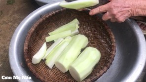 Bầu luộc thịt kho món ăn quê Mẹ làm thật ngon P3