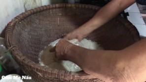Tôm đồng rang với măng mai món quê mẹ làm P1
