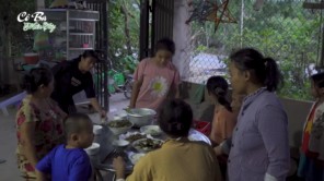 Xương Má Heo hầm ớt hiểm chua chua cay cay ngày mưa
