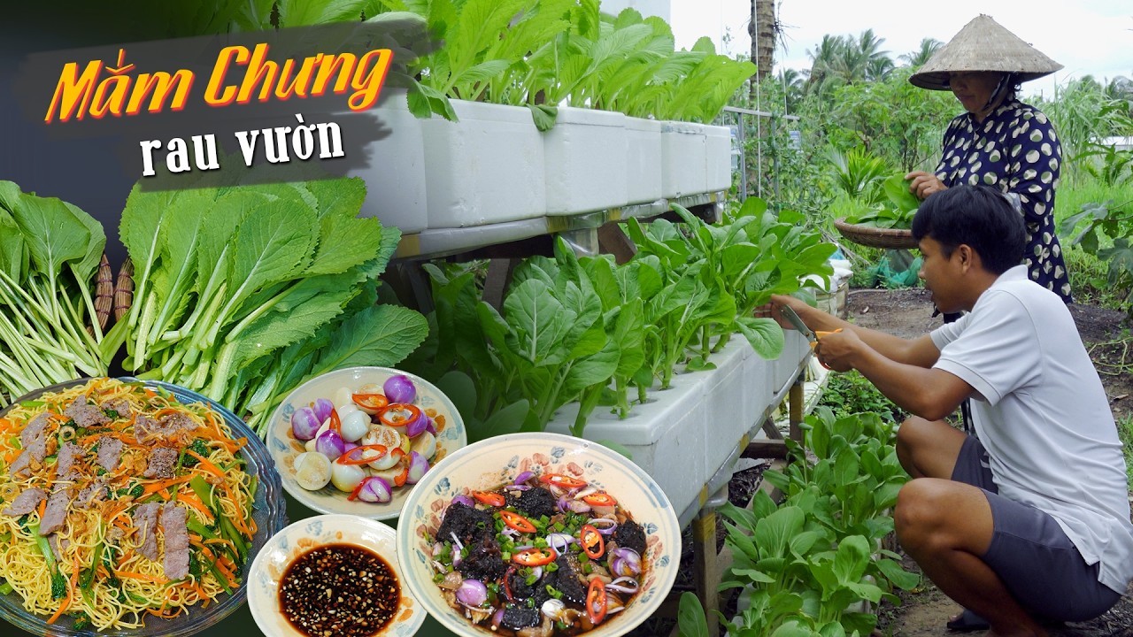 Mắm cá lóc chưng + rau vườn ngày mưa bão